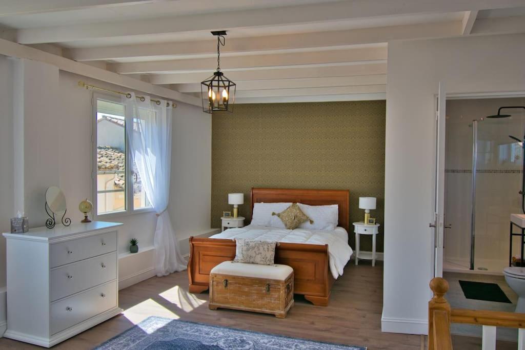 Maison De Charme Centre Lezignan-C. Avec Terrasse Villa Luaran gambar